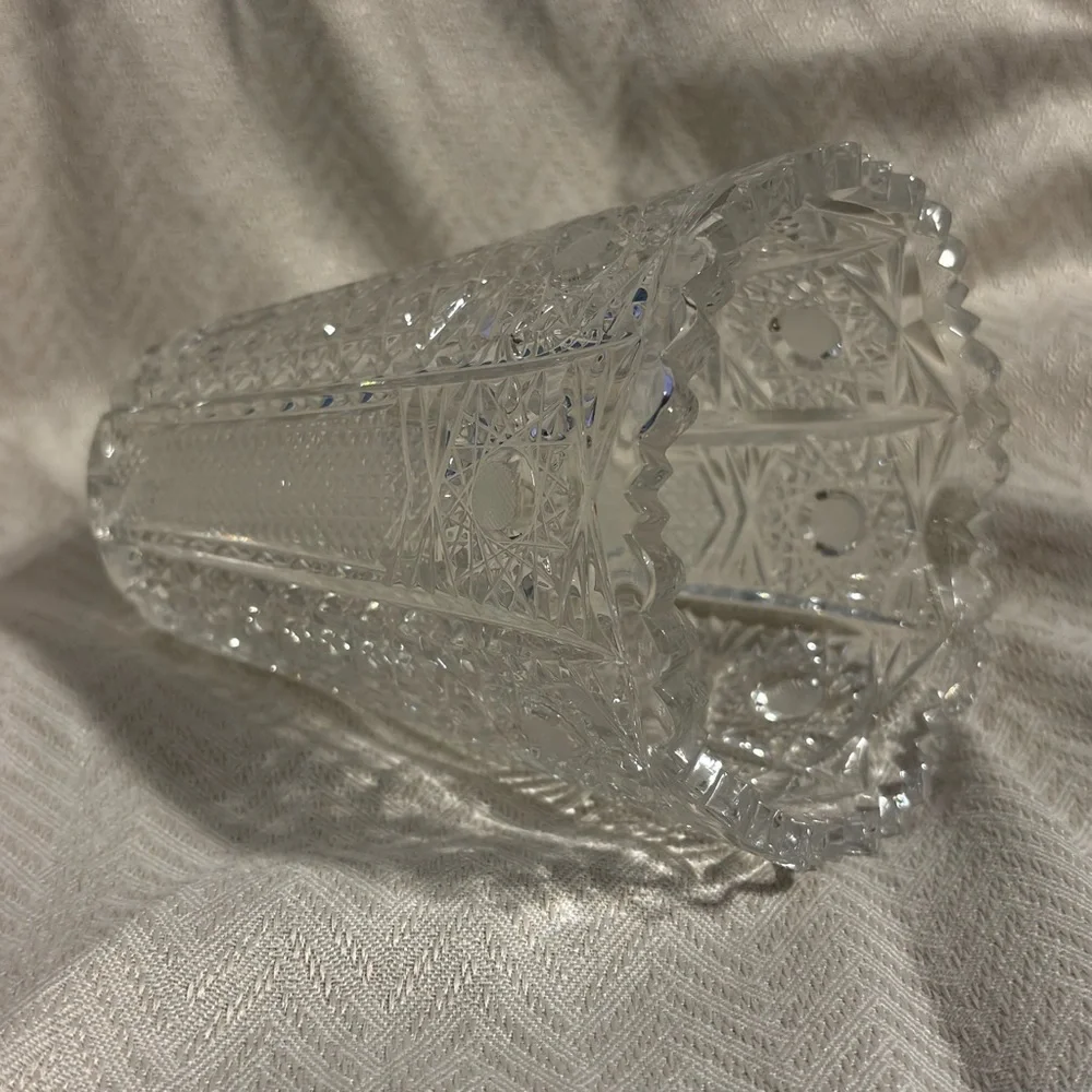 Vintage Cut Glass Crystal Style Vase Starburst Hobstar Pattern - Picture 3 of 12